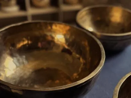 Himalayan Singing Bowls - 5 Minutes