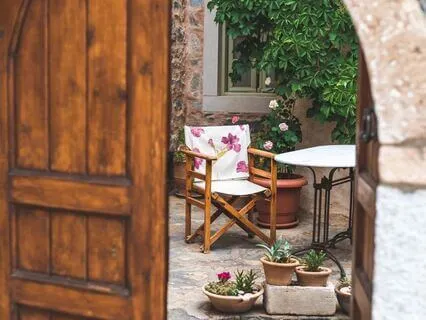 His House: Chapter 10 – The Wall | Story & Reflection