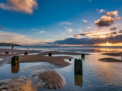 Hissing Ocean Waves For Sleep, Calm & Focus - 2 Hours