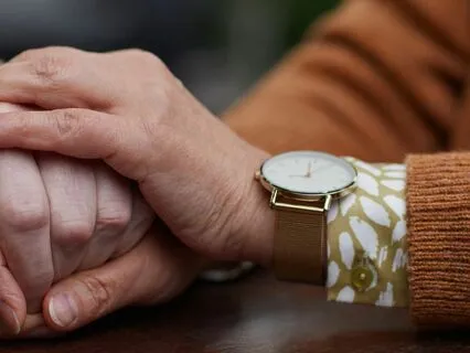 Hold On – Embracing Hope