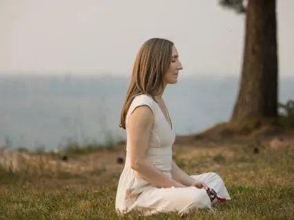 Honeybee - Mini Practice to Calm and Restore Balance