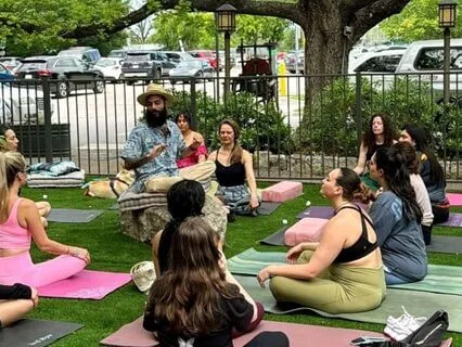 How Gratitude Enhances Leadership And Charisma