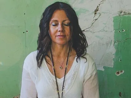 How To Breathe Deeply With Pranayama Breathing