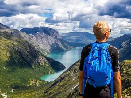 Connect To Beauty As You Climb Mountains