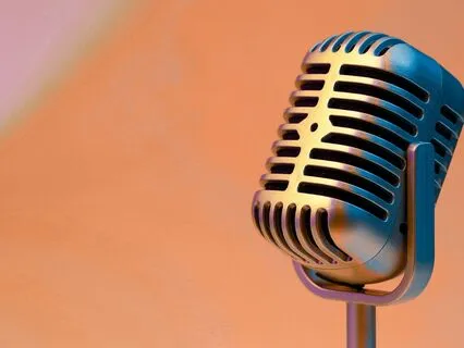 How To Hold The Frequency Of Your Big Bold Dream (Talk)