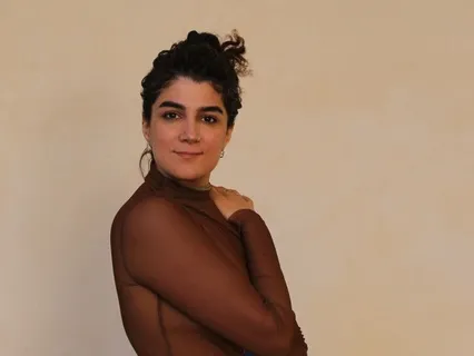 How To Identify Negative Self-Talk Through Body Language