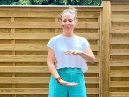 How To Make A Qi (Energy) Ball In Qigong