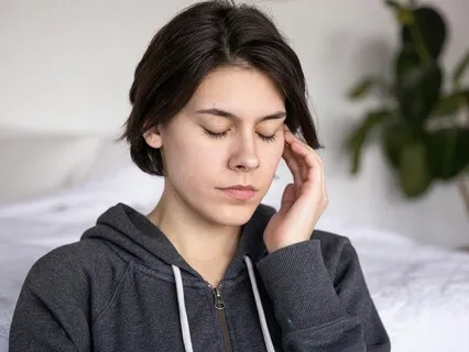 How To Not Let Your Thoughts Get In The Way Of Living