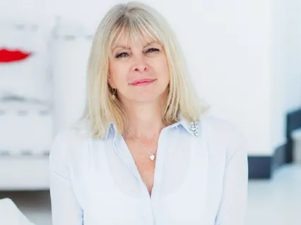 How To Talk To Yourself: Marisa Peer On Rapid Transformation