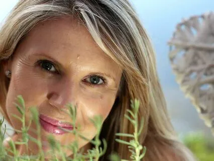 Human Design Healing Secrets: Your Sun And Earth Energies