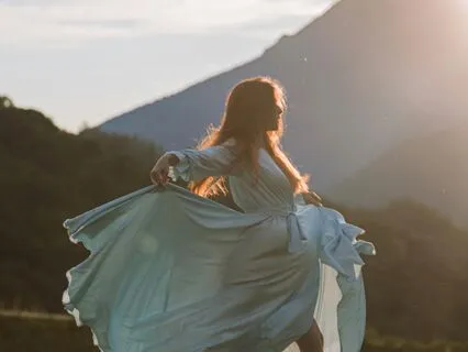 I Am A Confident Powerful Woman | Affirmations