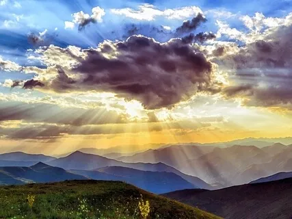 I AM: A Sacral Meditation