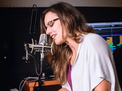 I Am I Can I Feel - Empowering Song