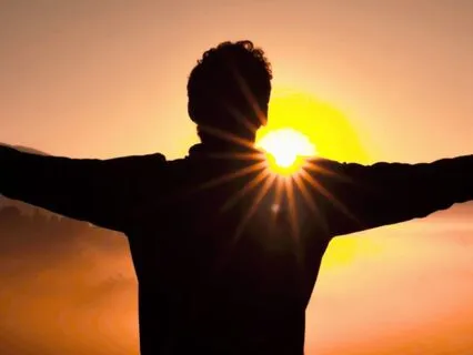 "I Am" - Lent Day 11: Light That Reveals And Heals