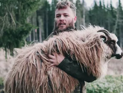 I Am - Lent Day 26: The Shepherd's Care