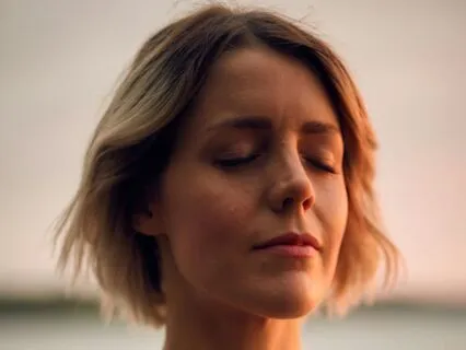 I Am - Lent Day 34: Living The Resurrection