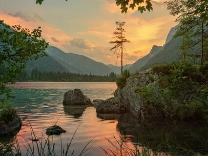 A Meditation To Feel Present, Calm, And Grounded