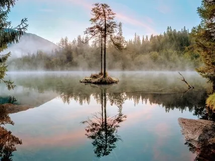 "I Am That" Mirror Meditation Inspired By Swami Rama Tirtha 