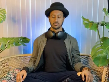 I Have Arrived! I Am Home: 10 Minute Mindfulness Meditation