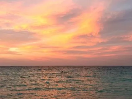 Illuminating From Within With The Flow Of Light