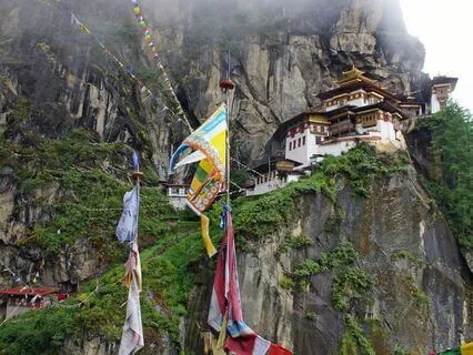 In Shiva's Shadow: Metamorphosis Of A Sage: A Bedtime Story