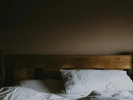 In The Middle Of The Night (Talk)