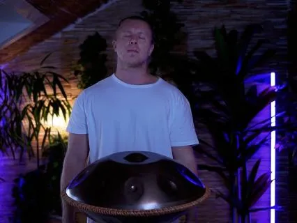 In The Vastness – Handpan For Awe & Wonder
