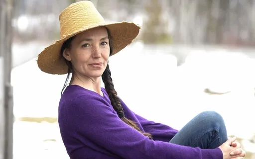 Initiating First Conscious Contact With Your Animal