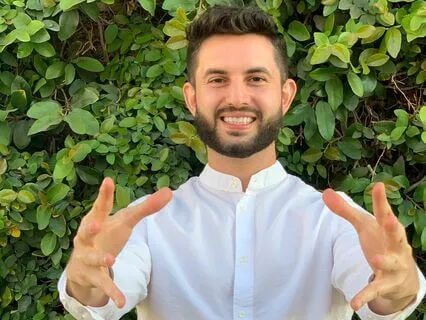 Insightful Stories: The Professor And The Jar