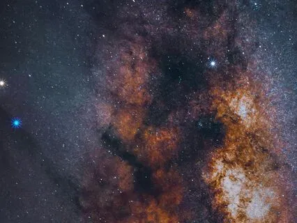 Interstellar Binaural Voyage (Deep Sleep - 4 Hz/2 Hz)