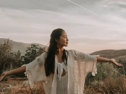 Into The Flow - Surrendering And Trusting The Unknown