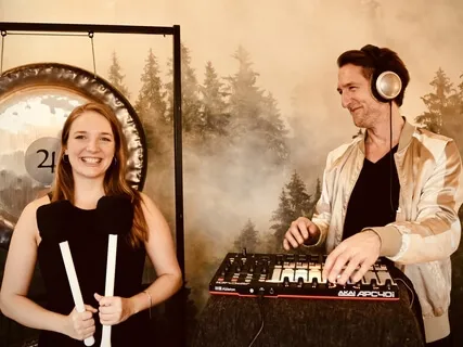 Intuition / Water Gong Meets Neuro Electronic Sound Bath