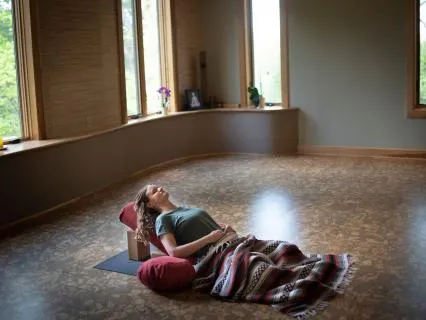 IRest Practice 13: Noticing Flows Of Sensation & Energy