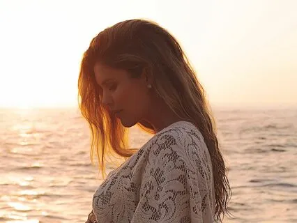 It's Time To Let Go Of The Day And Rest