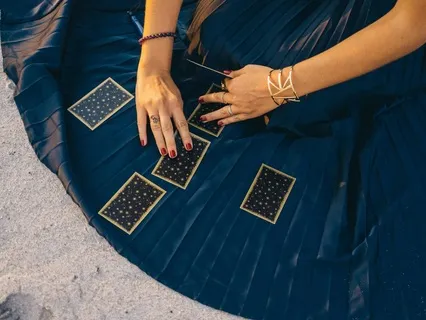 Journey Into A Tarot Card For Insight And Clarity