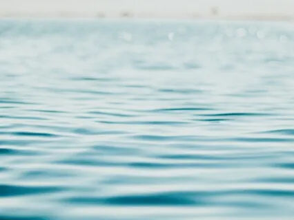 Как Мозг Заставляет Нас Изводить Себя Мыслями и Тревогами