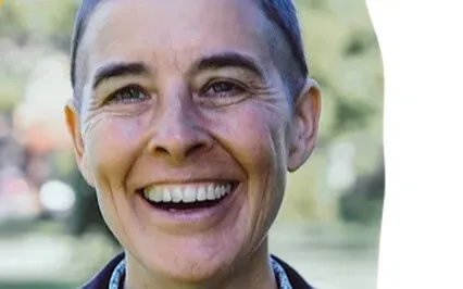 Kindly Cutting Crap With Wendy Nash