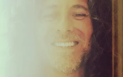 La lumière se fraie