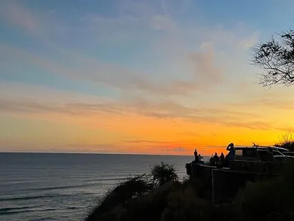 Leahi Morning Hawaiian Waves