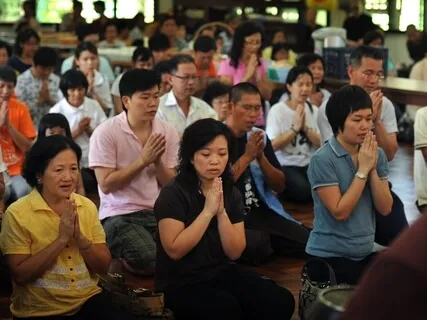 Learn Buddhism: Taking The Triple Gem Refuge