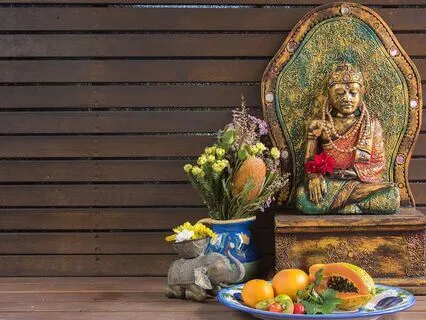Learning The Vajrasattwa Mantra2 - A Mantra For Purification