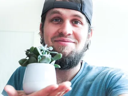 Leaving Old Ways Behind (Uplifting Song)