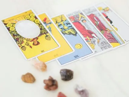 Leo - All Eyes On You