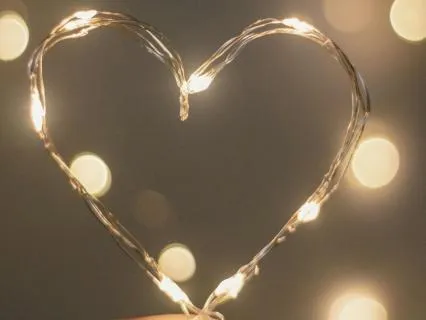 Leo Full Moon Heart Illumination & Release