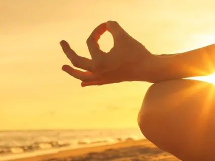 Let Go Of The Past: A Meditation For Presence And Calm