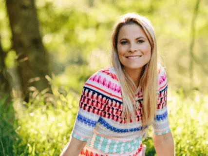 Let Go Of Worry & Over-Thinking (5 Min) - Daily Insight