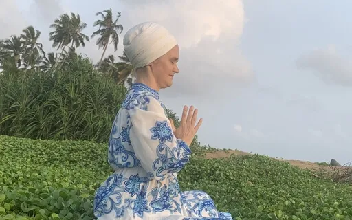 Let's Breath Together For 3 Minutes: Day 2