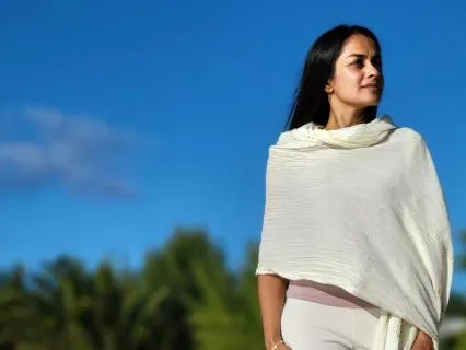 Letting Go & Moving Forward: A Cord Cutting Meditation