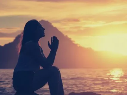 Letting Go Of Emotional Control – Gentle Release