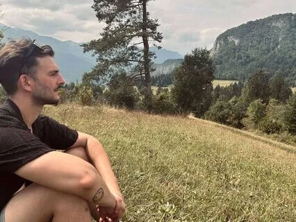 Letting Go Of Overthinking: The Freedom In Not Knowing